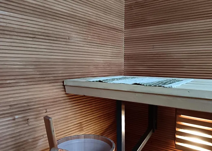 Lomalle Bed & Breakfast Vesiniemi